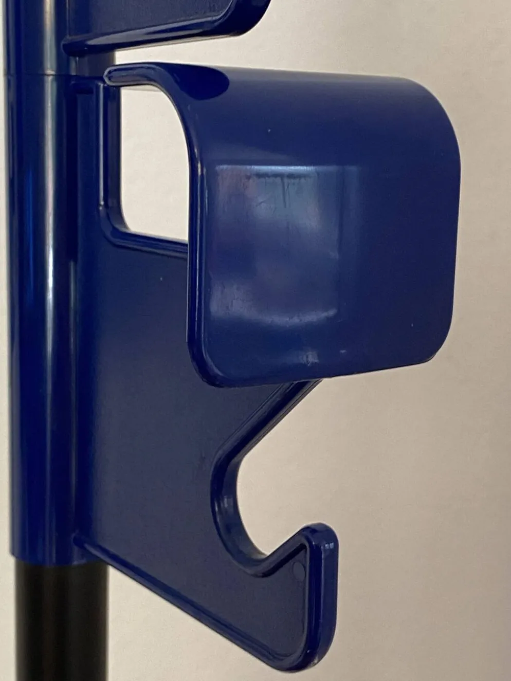 Porte-manteaux de Jean-Pierre Vitrac pour Manade
