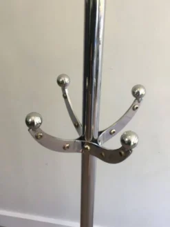 Porte-manteaux design en chrome riveté. Yasuaki Sasamoto "Dulton" Askilik