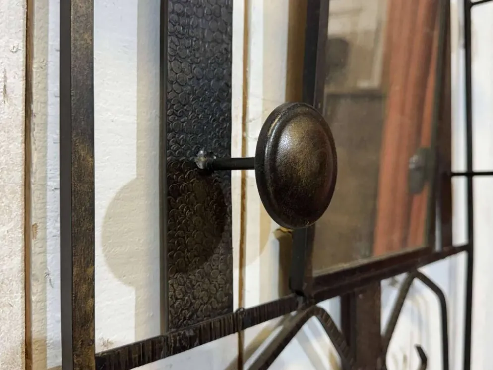 Porte manteaux de style art déco en fer des années 1960