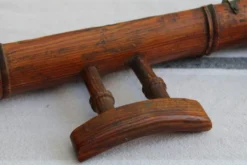 Porte-manteaux en bois