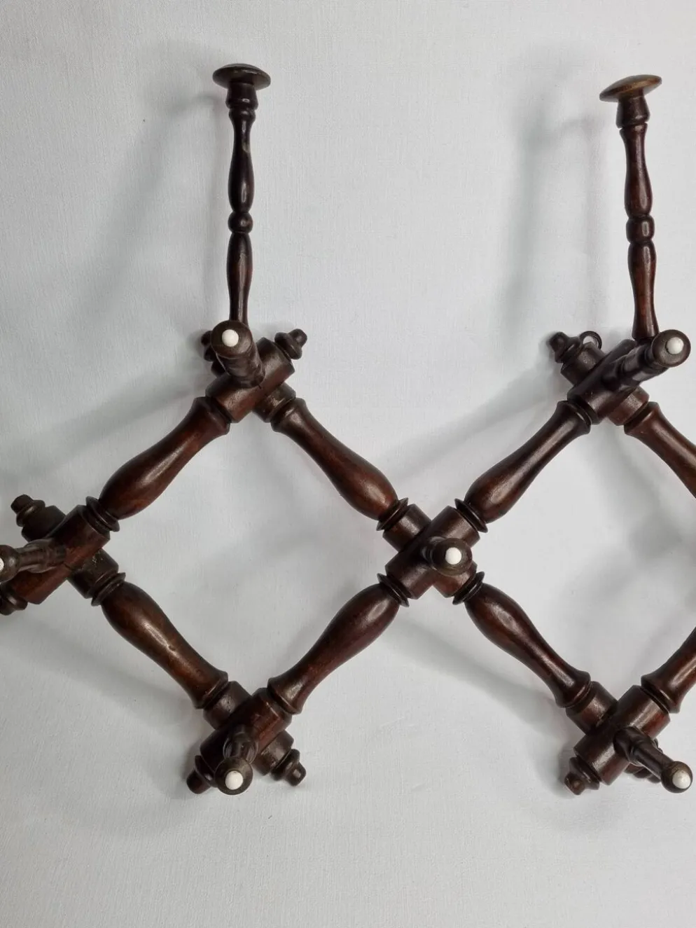 Porte-manteaux en bois extensible ancien, Napoléon III, 9 patères