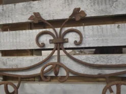 Porte manteaux en fer forgé 5 patères