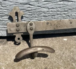 Porte-Manteaux en Ferronerie d'Art