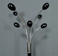 Porte-manteaux en métal laqué, design italien – 1960
