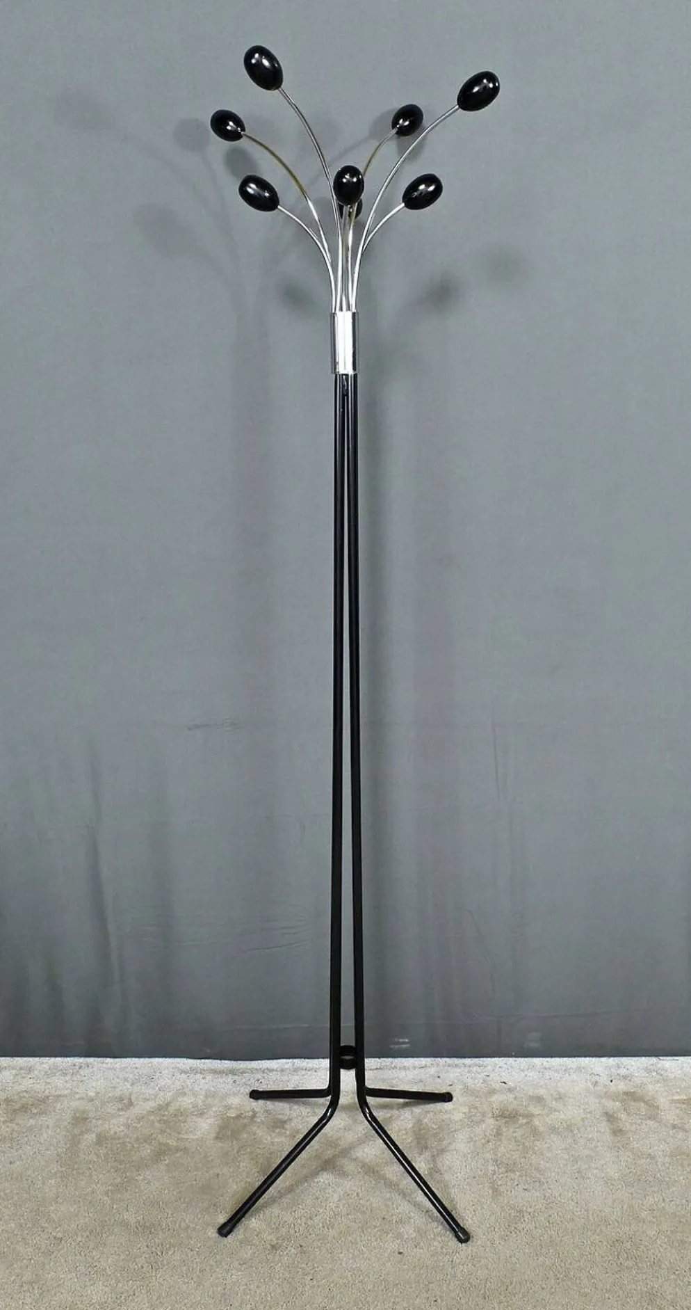 Porte-manteaux en métal laqué, design italien – 1960