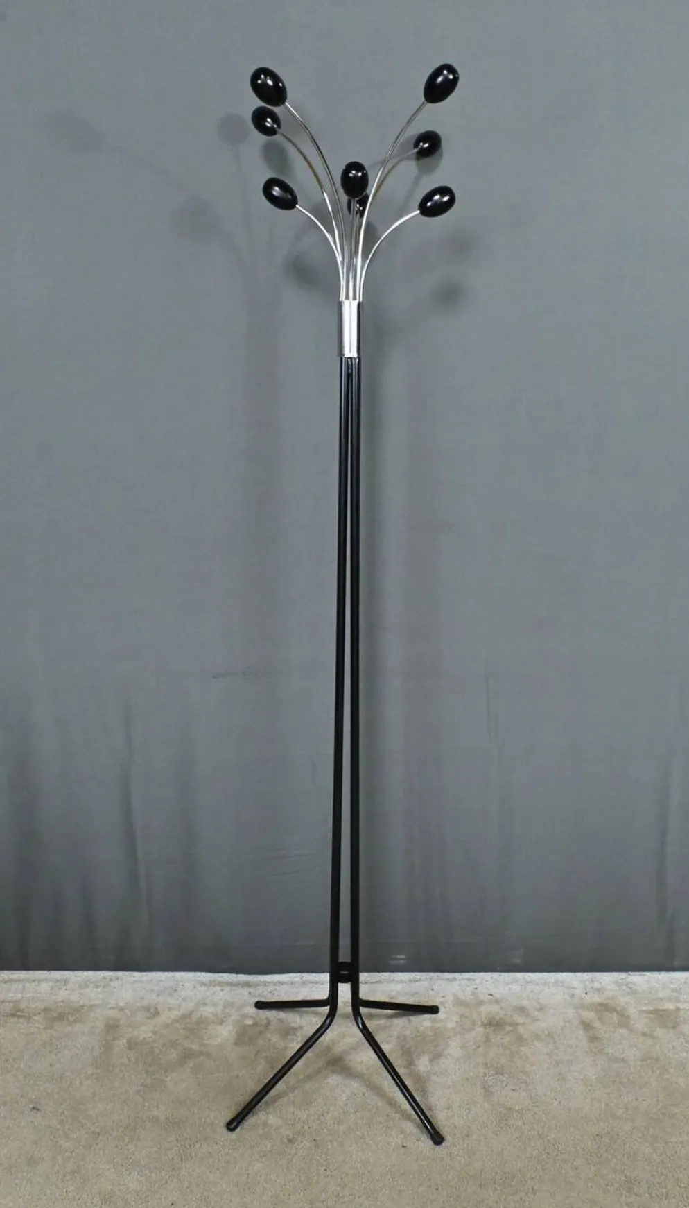 Porte-manteaux en métal laqué, design italien – 1960