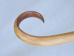 Porte manteaux et chapeaux THONET à deux esses