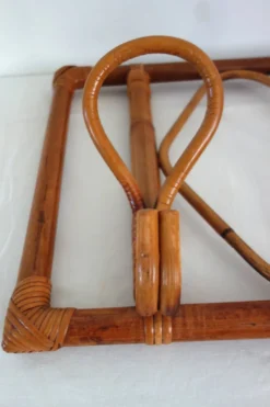 Porte manteaux mural vintage bambou et rotin
