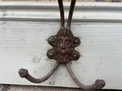 Porte manteaux patères rustique 1920s