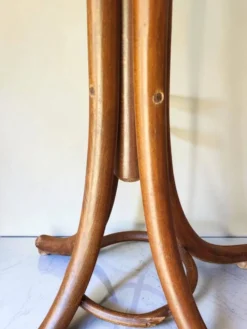 Porte manteaux Perroquet en bois courbé de Thonet