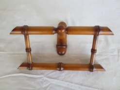 porte manteaux / porte serviettes en bois