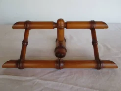 porte manteaux / porte serviettes en bois