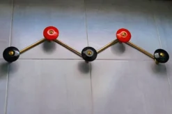 Portemanteau zigzag en métal