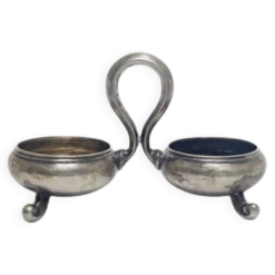 Porte-sel et poivre en argent éclectique, Allemagne, années 1890.