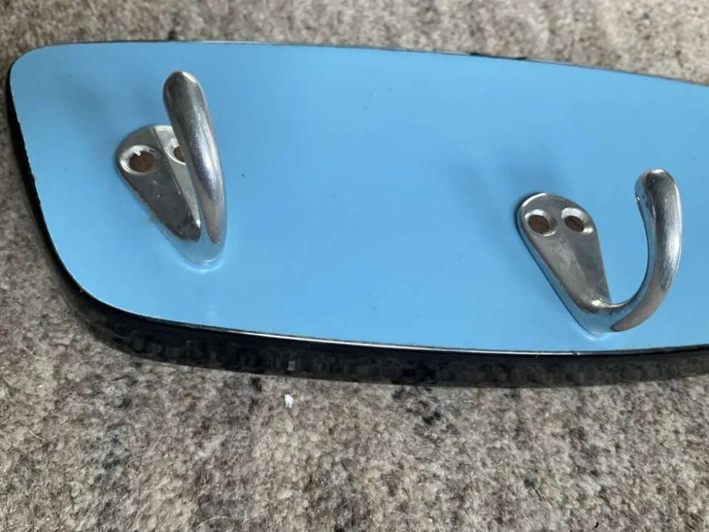 Porte serviettes asymétrique des années 50-60