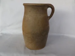 pot a lait grès ancien