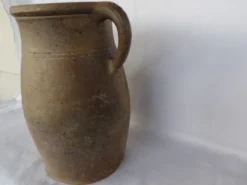 pot a lait grès ancien