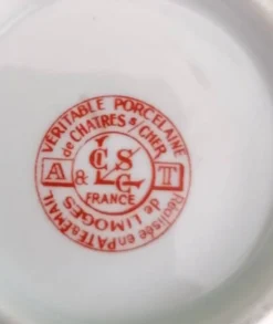 Pot au lait porcelaine