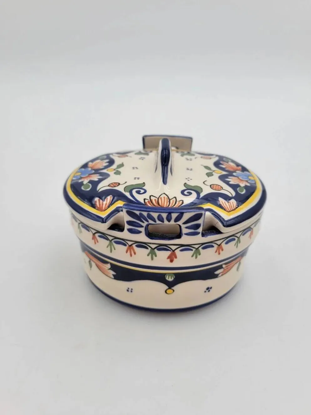 Pot avec couvercle en Porcelaine de Rouen