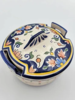 Pot avec couvercle en Porcelaine de Rouen