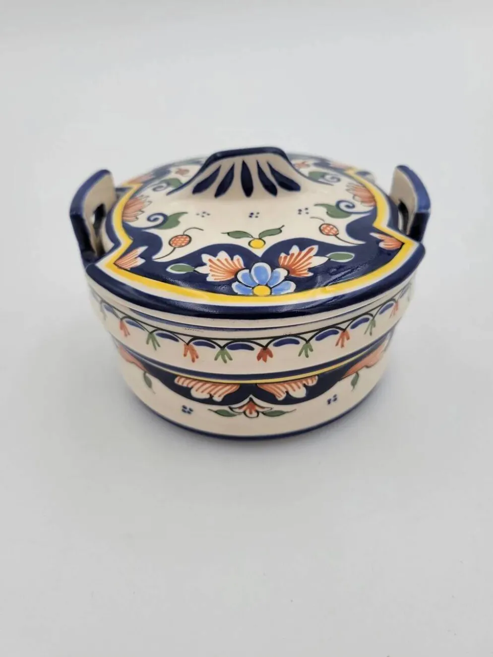 Pot avec couvercle en Porcelaine de Rouen