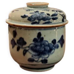 Pot chinois XVIIIème Qianlong en porcelaine