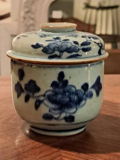Pot chinois XVIIIème Qianlong en porcelaine