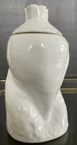 Pot couvert ancien en porcelaine Germany