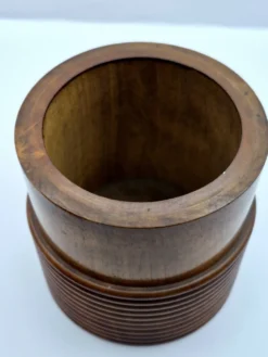 Pot couvert en bois tourné – ancienne tabatière vintage A680