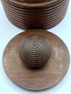 Pot couvert en bois tourné – ancienne tabatière vintage A680