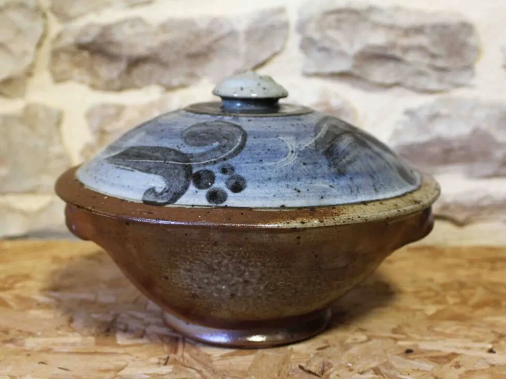 Pot couvert en grès émaillé Atelier Christine Pedley et Steen Kepp La Borne