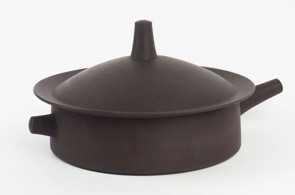 Pot couvert en grés par Dansk