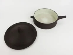 Pot couvert en grés par Dansk