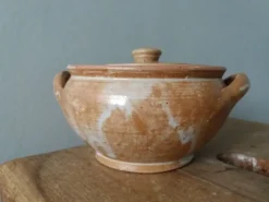 Pot couvert sucrier en grès de Puisaye