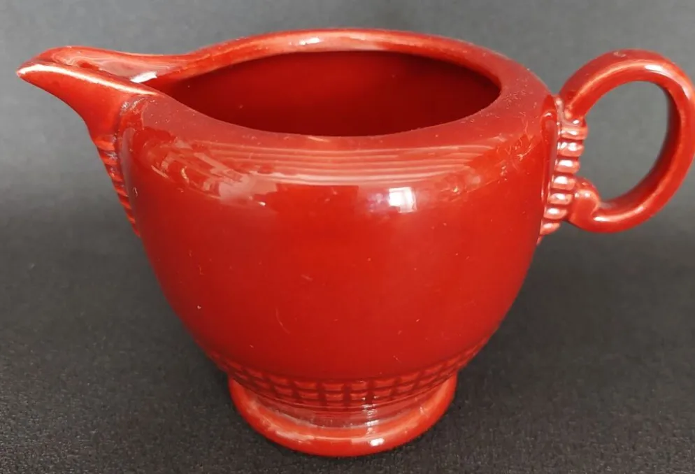 Pot à crème en céramique couleur framboise B. Letalle Saint Clément