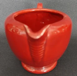Pot à crème en céramique couleur framboise B. Letalle Saint Clément
