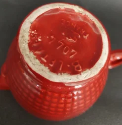 Pot à crème en céramique couleur framboise B. Letalle Saint Clément