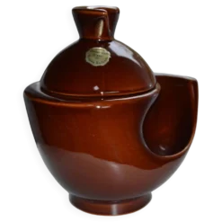 Pot en céramique marron