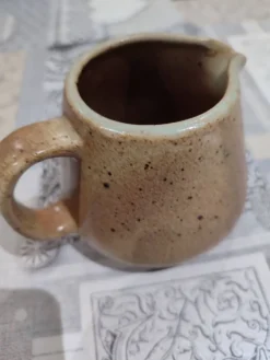 Pot en grès