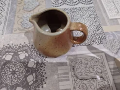 Pot en grès