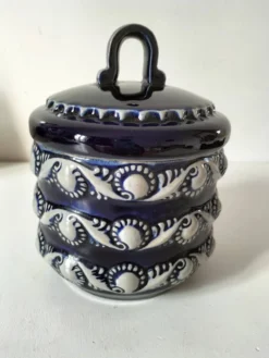 Pot en grès émaillé bleu RM Stein – Reinhold Merkelbach, années 60
