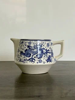 Pot à lait ancien Boch La Louvière modèle Dragon