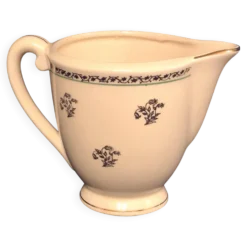 Pot à lait ancien en faïence de Gien, modèle Valence A040