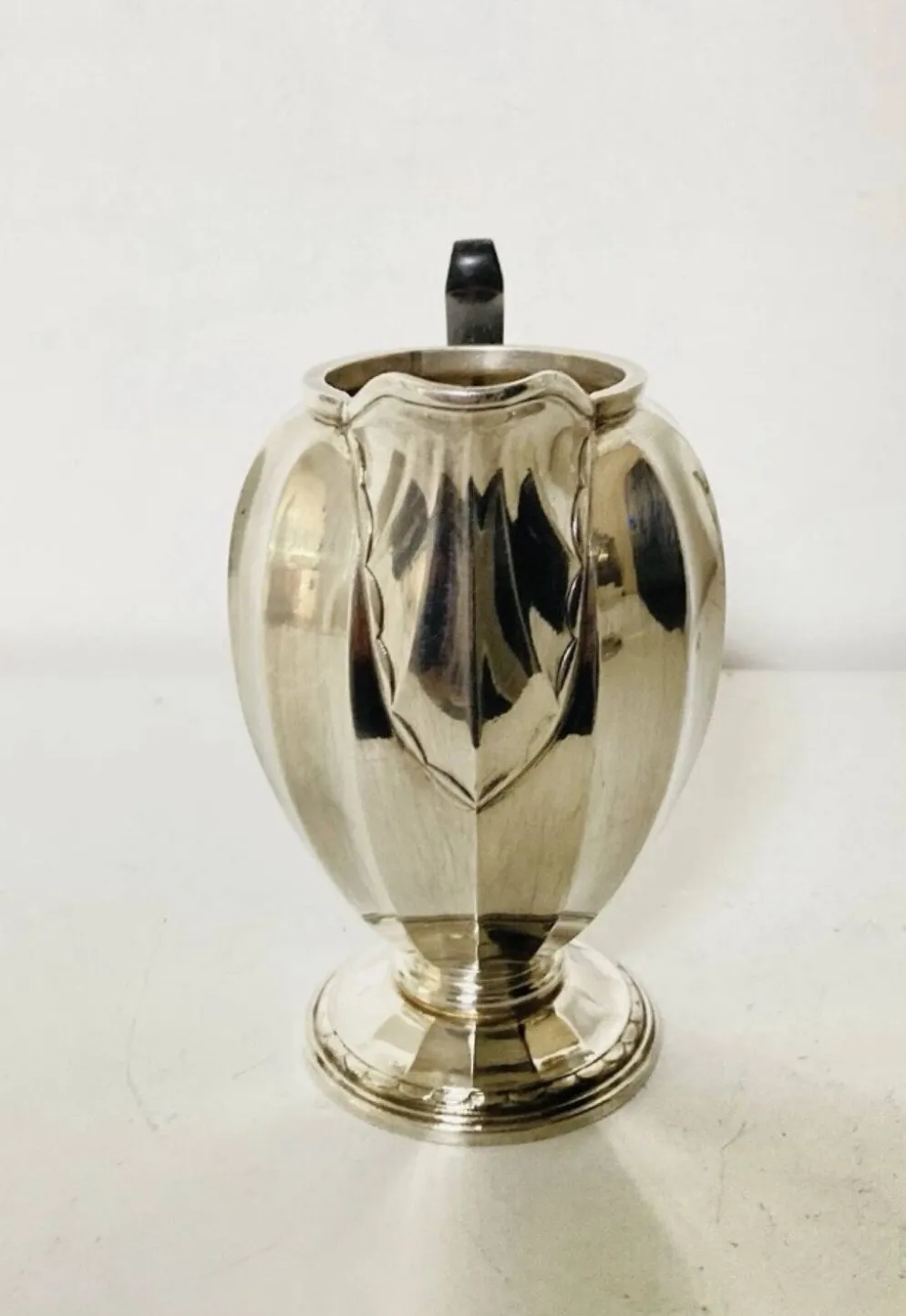 Pot à lait Art Déco CHRISTOFLE début XXe en métal argenté poinçonné