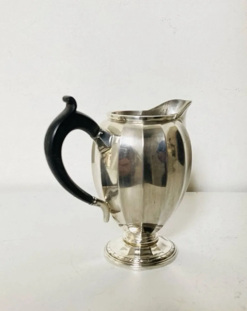 Pot à lait Art Déco CHRISTOFLE début XXe en métal argenté poinçonné