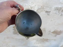 Pot à lait, à creme ancien en métal argenté