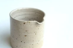 Pot à lait crémier beige en céramique, années 70