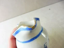 Pot à lait, décor bretonne, Quimper HB