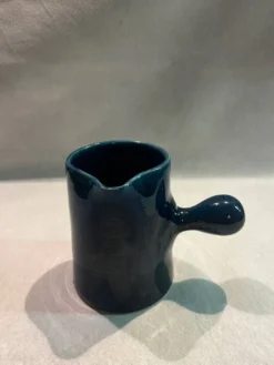 Pot à lait en céramique bleue