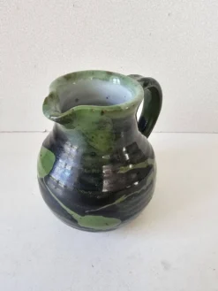 Pot à lait en céramique Signé Sylvie Wlotkowski Saint père